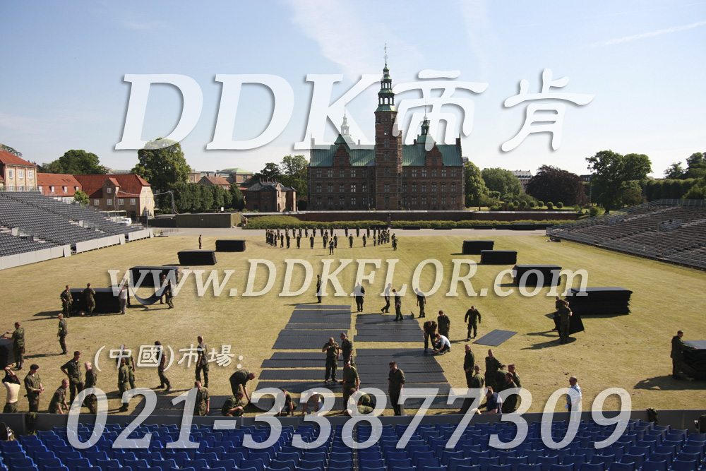 黑色定制（5）_廣場(chǎng)草坪地面保護材料樣板圖片,帝肯(DDK)_7000_222（草坪保護材料）效果圖，草坪保護板,草坪保護墊,草坪專(zhuān)用蓋板,草坪地板