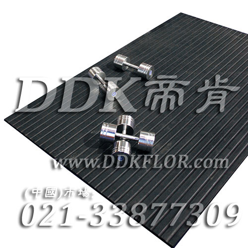 黑色凸起表面（7）_抗壓耐磨防滑厚地板樣板圖片,帝肯(DDK)_4900_3020（健身房防震墊材料）效果圖,健身房防震地墊,健身房地墊,健身房地板膠,健身房地膠,健身房橡膠地板,運動(dòng)地墊,運動(dòng)地板,運動(dòng)地膠,健身房地毯,健身房pvc塑膠地板,健身房地板,