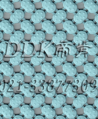 水綠色_橢圓表面_互扣式網(wǎng)孔防滑地膠（5）樣板圖片，帝肯(DDK)_8200（ODL|達喜）效果圖，工業(yè)用格柵地墊,浴室pvc格柵地板,柵格地墊,排水地墊,pvc防水地墊,塑膠透水地板,衛生間地板隔水墊,衛生間地墊,衛浴防滑墊,衛生間防水地墊,衛生間防滑地墊,衛生間防滑墊,衛生間地膠,漏水地墊,漏水地膠,排水防滑墊,排水地板,疏水墊,疏水板,疏水磚,疏水防滑地墊,疏水防滑墊,耐油耐水地墊,漏水防滑墊,疏水地墊,疏水地毯,疏水地席,浴室防滑疏水磚,透水地墊,透水地板膠墊,透水防滑塑膠地墊,防水地墊,防水地毯,防水地膠墊,防水墊,防水防滑墊,防滑隔水墊,隔水地墊,隔水地板,隔水材料,泄水型地板磚,PVC拼接地墊,塑料拼接地板,拼接式防滑墊,拼接式地墊,拼裝地墊,拼裝地膠,防滑拼墊,泳池地膠,泳池防滑地墊,泳池防滑地毯,洗手間地墊,洗手間防滑地毯,洗手間防滑墊,洗浴防滑墊,洗澡間防滑墊,游泳池地墊,游泳池防滑地膠,游泳池防滑墊,游泳館防滑墊,浴池防滑地墊,浴池防滑墊,浴室防滑地墊,浴室防滑地磚,浴室防滑地膠,浴室防滑墊,浴室地墊,浴室地板,浴室地板磚,浴室地毯,浴室地磚,浴室墊,淋浴房防滑墊
