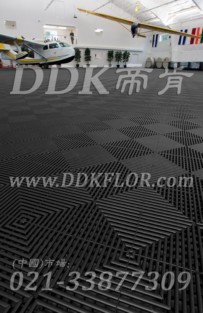 私人飛機停機坪做法（10）_私人飛機庫停機地面_黑灰色拼接地板樣板圖片,帝肯(DDK)_8100_2267（私人飛機庫地面地板材料做法）效果圖,私人飛機停機坪,機場(chǎng)地面設備,飛機場(chǎng)地板,飛機地面設備,航空地面設備