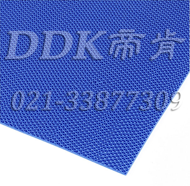 PVC材質(zhì)網(wǎng)格透水藍色地毯樣板圖片,帝肯(DDK)_1800（Swatch|斯沃基）效果圖，PVC地毯,pvc地膠,pvc地面材料,pvc塑料地毯,pvc塑膠地墊,pvc塑膠地毯,pvc防水地墊,pvc防滑卷材,pvc防滑地墊,pvc防滑地毯,塑料網(wǎng)格防滑地墊,塑料防滑網(wǎng)格墊,網(wǎng)格塑料墊,網(wǎng)孔地墊,網(wǎng)格地墊,網(wǎng)格防滑墊,網(wǎng)狀地毯,網(wǎng)狀防滑墊,網(wǎng)眼防滑,防滑塑料網(wǎng)格,鏤空地膠,多孔防滑地墊,帶孔防滑墊,z字型疏水墊,s紋型防滑墊,s形防滑墊,s形防滑地墊,PVC防滑墊,pvc防滑地膠,排水防滑墊,排水地墊,漏水地墊,漏水地膠,漏水防滑墊,漏水橡膠墊,疏水地毯,疏水地墊,疏水地膠,疏水墊,疏水性材料,疏水防滑地墊,疏水防滑墊,透水地墊,透水地板膠墊,防水地墊,透水防滑塑膠地墊,防水地毯,防水地膠墊,防水墊,防水防滑墊,防滑隔水墊,隔水地墊,隔水地板,隔水材料